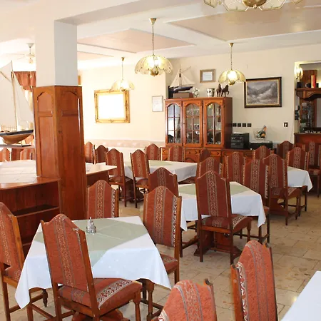 Kentaur Отель Шиофок