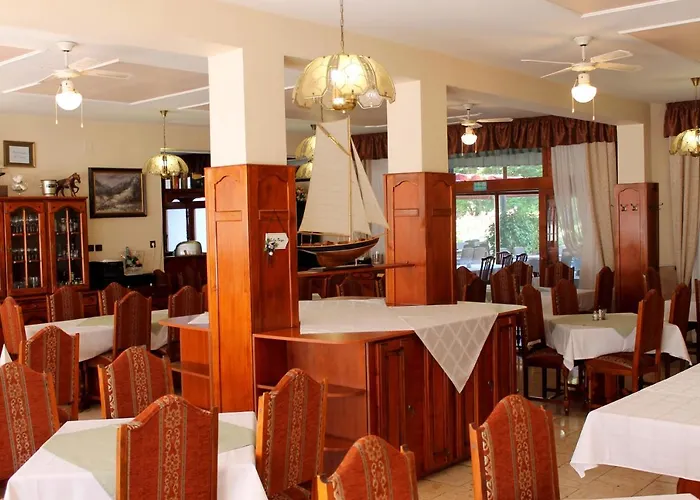 Hotel Kentaur Siófok